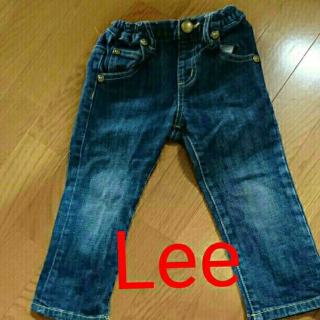 Lee(リー)のLee ジーンズ 90サイズ 美品 キッズ/ベビー/マタニティのキッズ服男の子用(90cm~)(パンツ/スパッツ)の商品写真