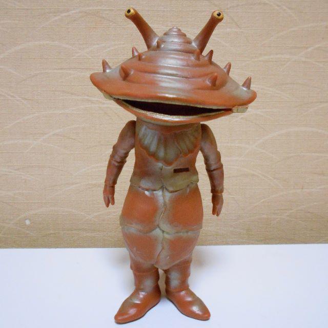 BANDAI - ウルトラQ 登場怪獣 カネゴン ソフビフィギュア 1983 BANDAI - ウルトラQ 登場怪獣 カネゴン ソフビフィギュア 1983