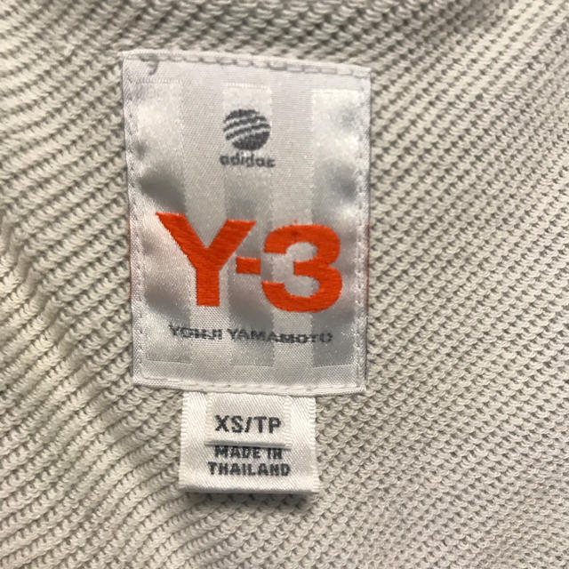 Y-3(ワイスリー)のグレーのパーカー レディースのトップス(パーカー)の商品写真