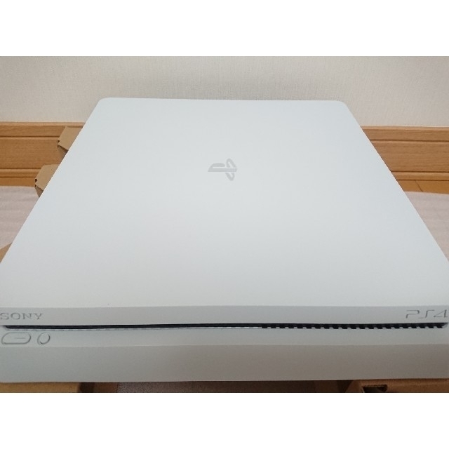 春休みセット PS4 本体(ホワイト) コントローラー&ソフト無し 春休みセット PS4 本体(ホワイト) コントローラー&ソフト無し