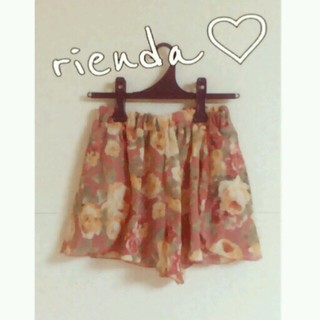 リエンダ(rienda)の試着のみ♡rienda花柄ショートパンツ(ショートパンツ)