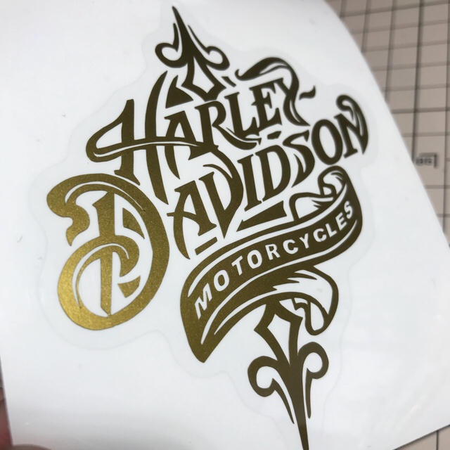 Harley Davidson - ハーレーダビッドソン ロゴステッカー ゴールドの通販 by Jey's's shop｜ハーレーダビッドソン