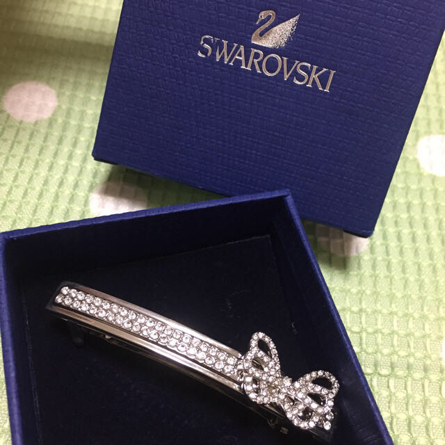 SWAROVSKI(スワロフスキー)のスワロフスキー バレッタ【未使用】 レディースのヘアアクセサリー(バレッタ/ヘアクリップ)の商品写真