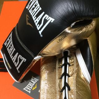 エバーラスト(EVERLAST)の値下げ中！エバーラスト プロファイトグローブ8oz(ボクシング)