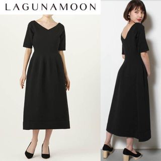 ラグナムーン(LagunaMoon)のハイウエストフレアーフォルムニットワンピース(ロングワンピース/マキシワンピース)