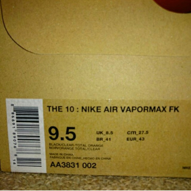 NIKE(ナイキ)の【国内】THE 10： AIR VAPORMAX FK OFF-WHITE メンズの靴/シューズ(スニーカー)の商品写真