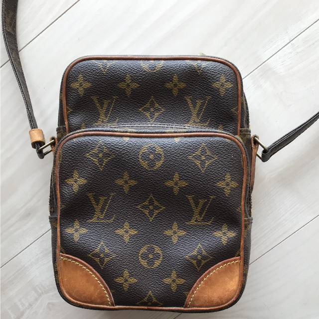 LOUIS VUITTON ルイヴィトン  ショルダーバッグ