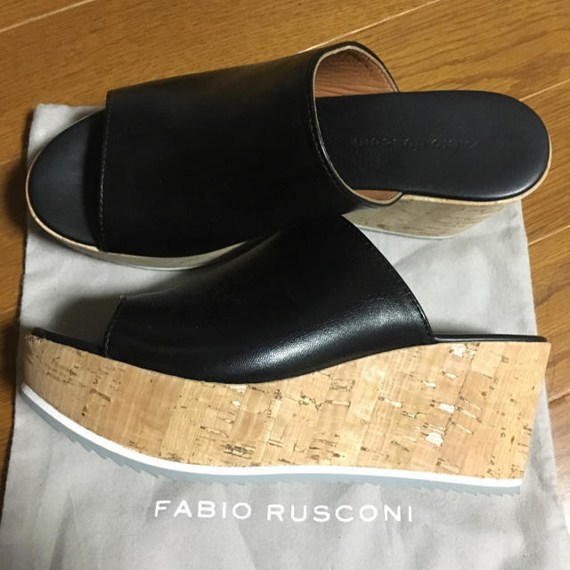 FABIO RUSCONI(ファビオルスコーニ)のファビオルスコーニ 36  美品 レディースの靴/シューズ(サンダル)の商品写真