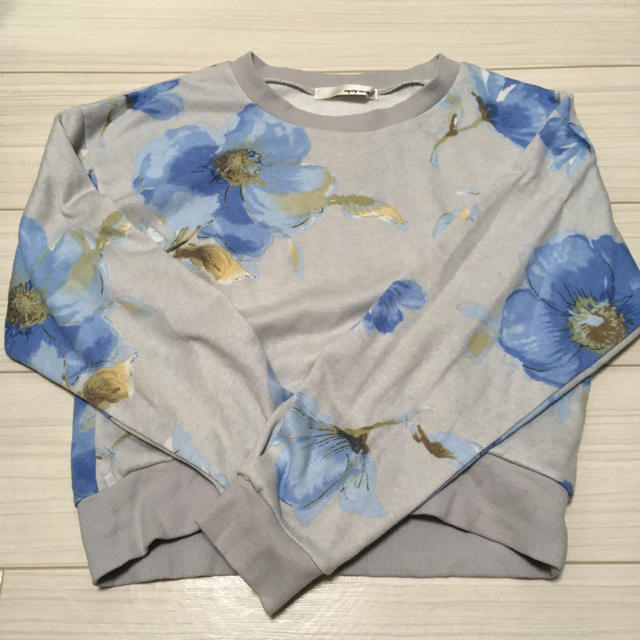 mysty woman(ミスティウーマン)の花柄スウェット レディースのトップス(トレーナー/スウェット)の商品写真