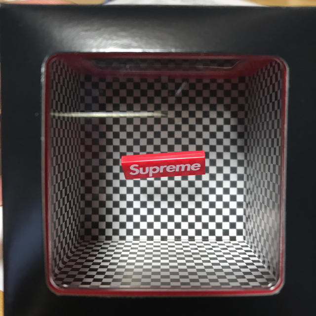 Supreme(シュプリーム)のsupreme illusion coin bank インテリア/住まい/日用品のインテリア小物(置物)の商品写真