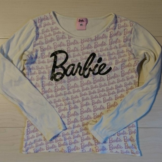 Barbie(バービー)の【値下げ】バービー 長袖 Tシャツ キッズ/ベビー/マタニティのキッズ服女の子用(90cm~)(Tシャツ/カットソー)の商品写真