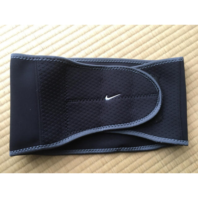 NIKE(ナイキ)のNIKE ナイキ 腰痛ベルト コルセット Mサイズ その他のその他(その他)の商品写真