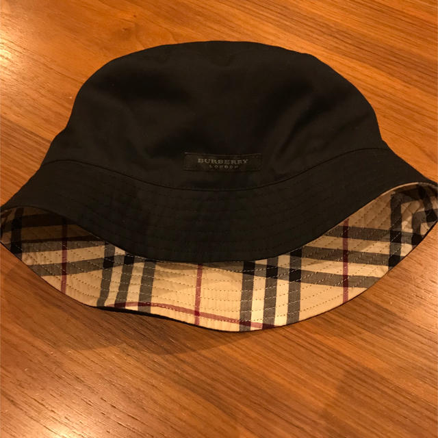 BURBERRY(バーバリー)のpopさん専用！Burberry London バーバリー リバーシブル ハット メンズの帽子(ハット)の商品写真