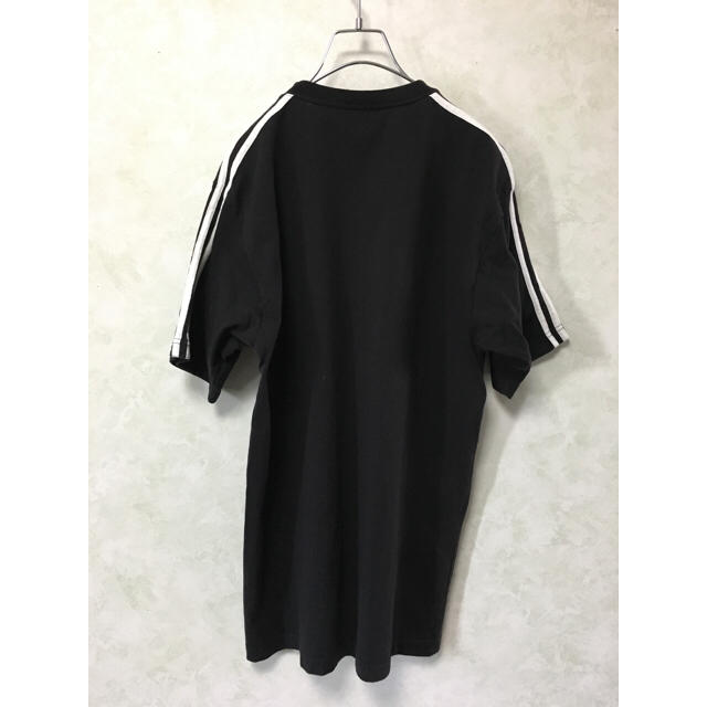 adidas(アディダス)の古着 adidas アディダス トレフォイル ワンポイントロゴ k レディースのトップス(Tシャツ(半袖/袖なし))の商品写真