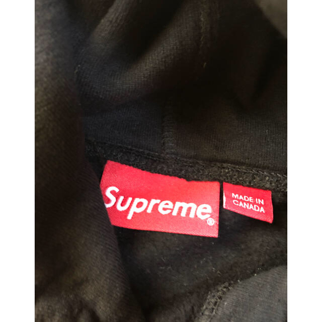 Supreme(シュプリーム)の supremeアキラ メンズのトップス(パーカー)の商品写真