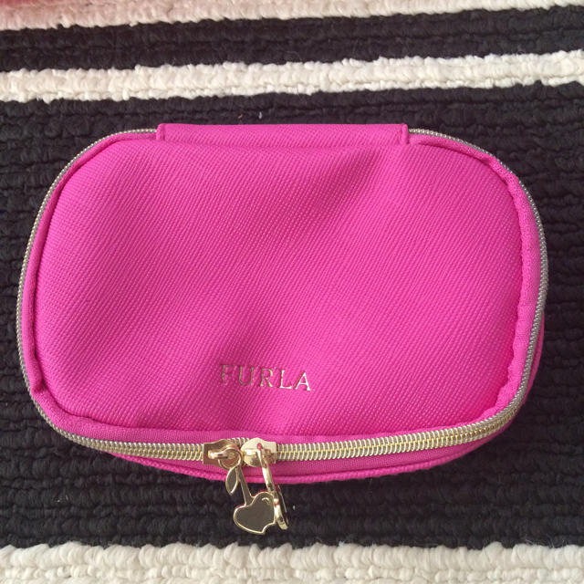 Furla(フルラ)のジュエリーポーチフルラ レディースのファッション小物(ポーチ)の商品写真