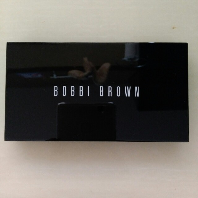 BOBBI BROWN(ボビイブラウン)のボビーブラウン　ファンデーション コスメ/美容のベースメイク/化粧品(ファンデーション)の商品写真