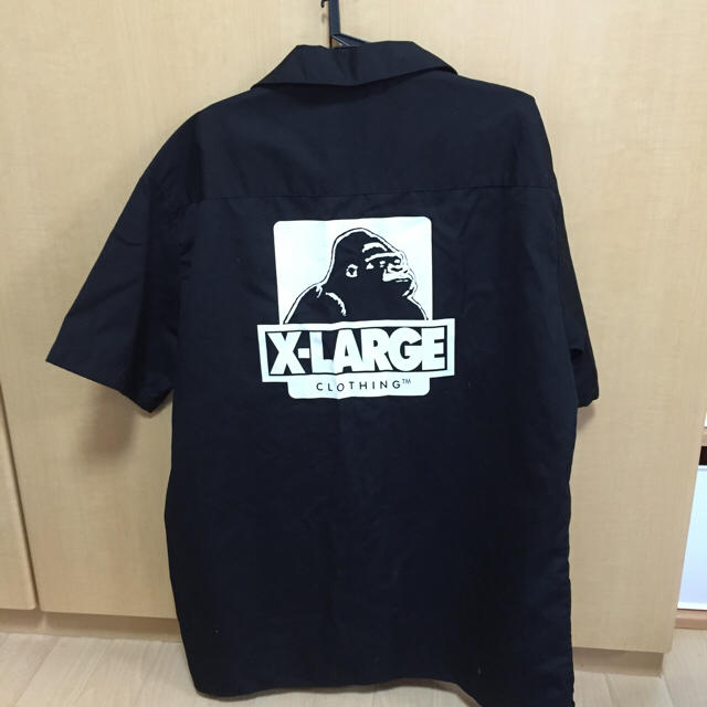 XLARGE(エクストララージ)のXRARGE Lサイズ  シャツ メンズのトップス(Tシャツ/カットソー(半袖/袖なし))の商品写真