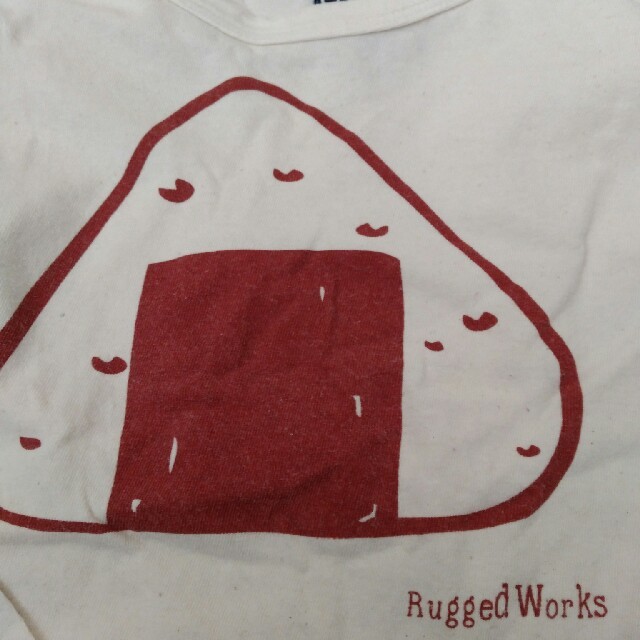 RUGGEDWORKS(ラゲッドワークス)のじょーたろさん専用ラゲッドワークス　おにぎりTシャツ110 キッズ/ベビー/マタニティのキッズ服女の子用(90cm~)(Tシャツ/カットソー)の商品写真