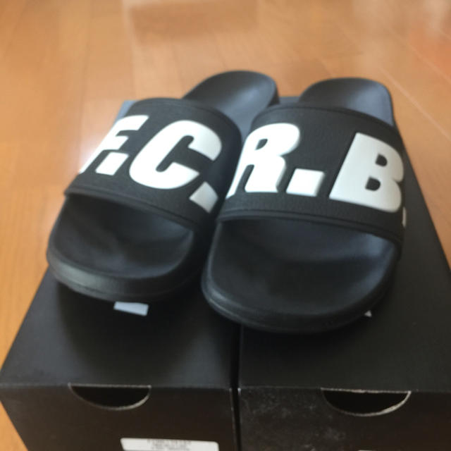SOPH(ソフ)の28.0㎝ FCRB BRISTOL  SHOWER SLIDE サンダル メンズの靴/シューズ(サンダル)の商品写真