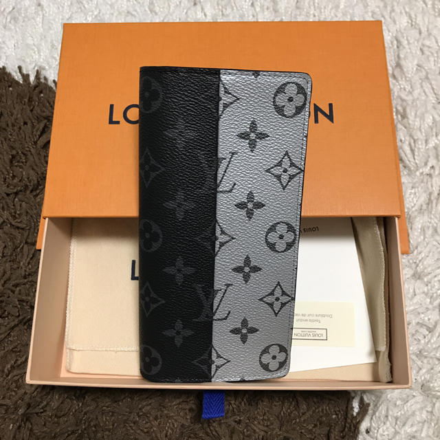 い出のひと時に、とびきりのおしゃれを！ LOUIS VUITTON - ルイ