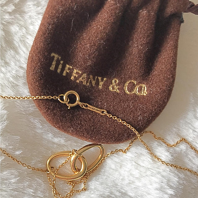 Tiffany & Co.(ティファニー)のティファニー ダブルループ ネックレス K18 レディースのアクセサリー(ネックレス)の商品写真