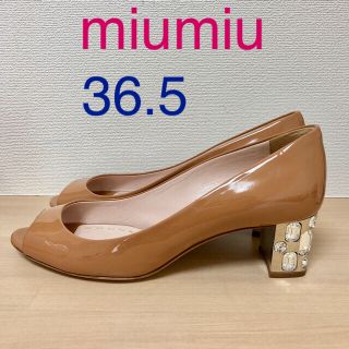 ミュウミュウ(miumiu)の美品❤︎miumiu  ビジューパンプス(ハイヒール/パンプス)