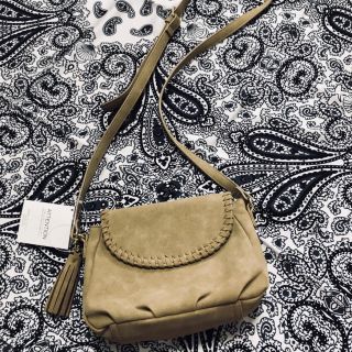 ザラ(ZARA)の新品！フリンジショルダーバッグ(ショルダーバッグ)