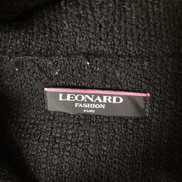 LEONARD(レオナール)のレオナール アウター レディースのジャケット/アウター(ダウンジャケット)の商品写真