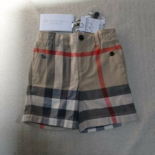 バーバリー(BURBERRY)のS様専用【新品・未使用】バーバリーキッズハーフパンツ  80(パンツ)