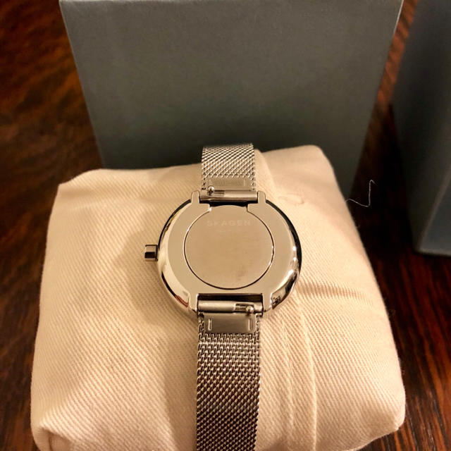 SKAGEN(スカーゲン)のSKAGEN  Slim Steel Mesh Watch 新品未使用 レディースのファッション小物(腕時計)の商品写真
