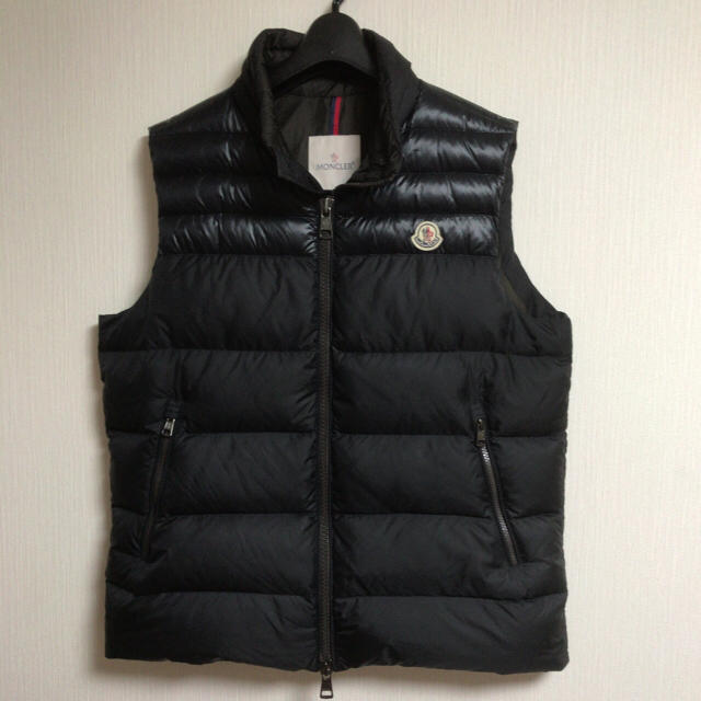 MONCLER(モンクレール)の16-17AW MONCLER size5 国内正規 ダウンベスト メンズのジャケット/アウター(ダウンベスト)の商品写真