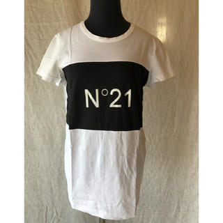 ヌメロヴェントゥーノ(N°21)のN21 numero ventuno ヌメロベントゥーノ ロゴTシャツ(Tシャツ(半袖/袖なし))