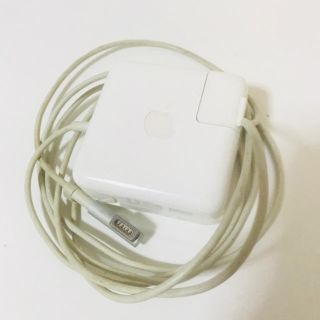 アップル(Apple)のyellow様●MBA Magsafe 45W L字(PC周辺機器)