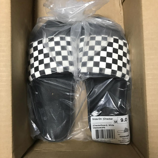 VANS(ヴァンズ)の日本未発売 27cm Vans Slide-On Checkerboard メンズの靴/シューズ(サンダル)の商品写真