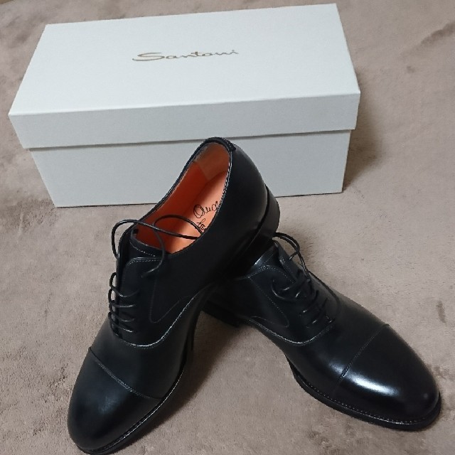 Santoni(サントーニ)の【新品】サントーニ  ストレートチップ メンズの靴/シューズ(ドレス/ビジネス)の商品写真