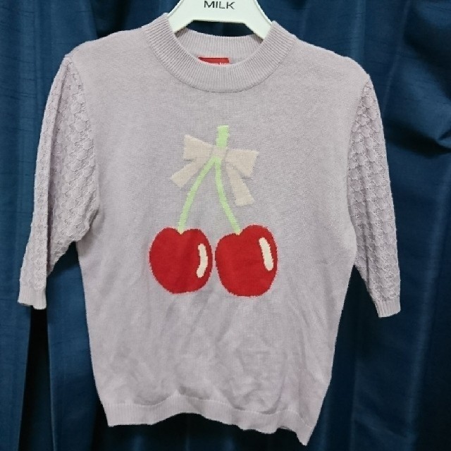 merry jenny(メリージェニー)のmerry jenny ♡ チェリースタンドネックニットTOPS レディースのトップス(カットソー(半袖/袖なし))の商品写真