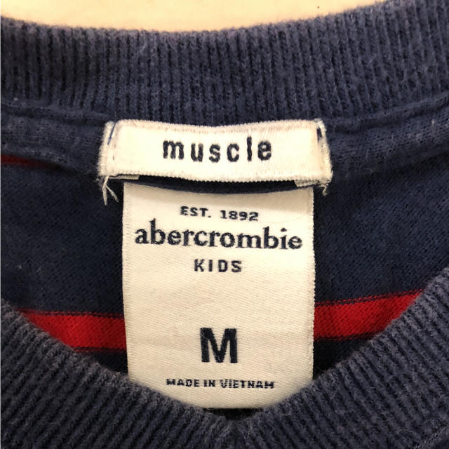 Abercrombie&Fitch(アバクロンビーアンドフィッチ)のアバクロキッズ Ｔシャツ Mサイズ キッズ/ベビー/マタニティのキッズ服男の子用(90cm~)(Tシャツ/カットソー)の商品写真