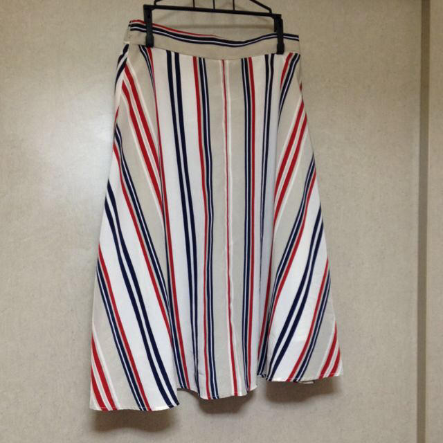 aquagirl(アクアガール)のミモレ丈♡ストライプ 今季 トレンド レディースのスカート(ひざ丈スカート)の商品写真