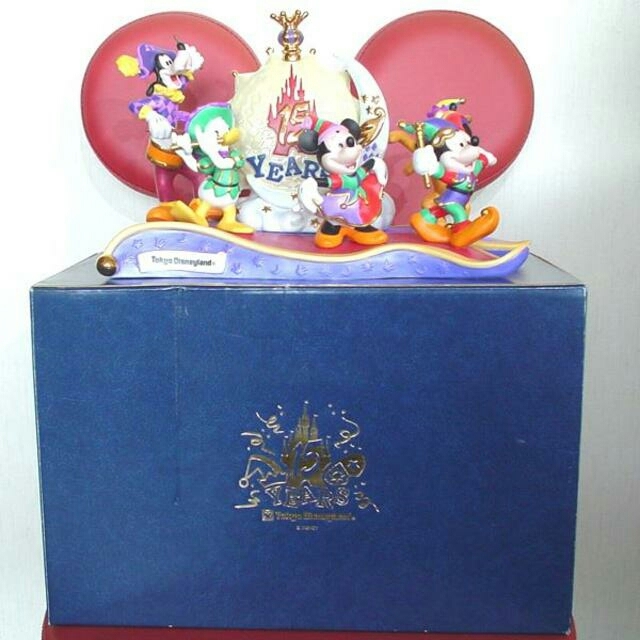 Disney - 【東京ディズニーランド☆15周年】 限定 フィギュアの Disney - 【東京ディズニーランド☆15周年】 限定 フィギュアの