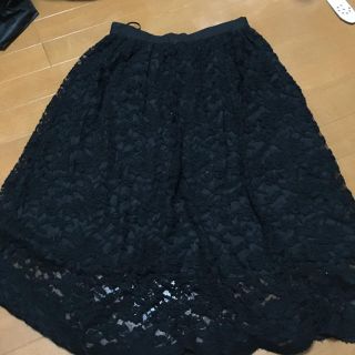 マウジー(moussy)のmoussy黒のレーススカート❗️(ひざ丈スカート)