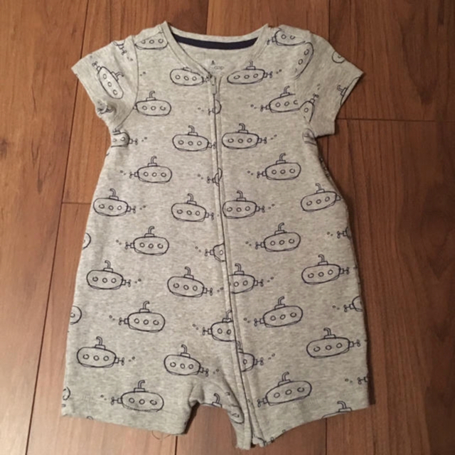 babyGAP(ベビーギャップ)のロンパース 3点セット miyo様専用 キッズ/ベビー/マタニティのベビー服(~85cm)(ロンパース)の商品写真