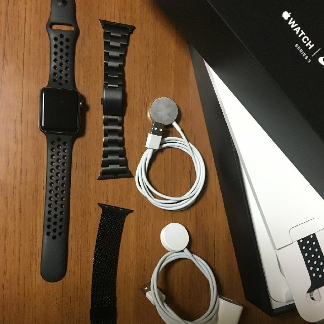 Apple watch series3 アルミケース 42mm 付属品多数