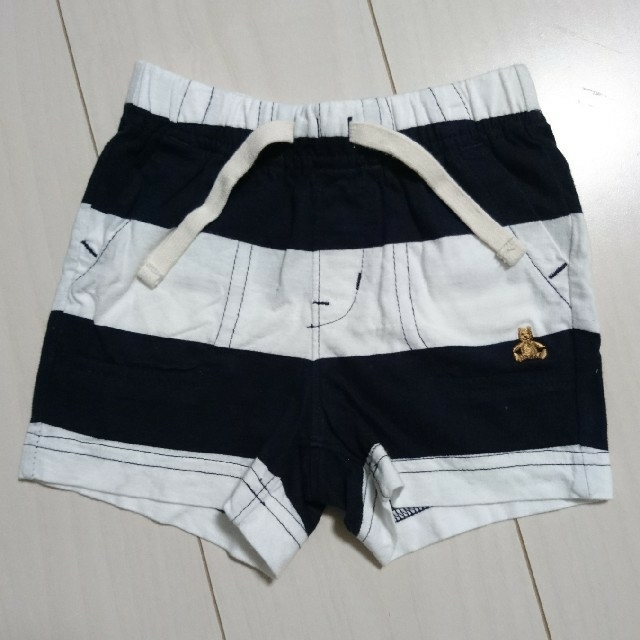 babyGAP(ベビーギャップ)のGAPbaby ショートパンツ 70 キッズ/ベビー/マタニティのベビー服(~85cm)(パンツ)の商品写真