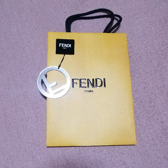 FENDI(フェンディ)のFENDI ショッパー レディースのバッグ(ショップ袋)の商品写真