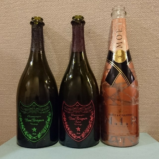 Dom Pérignon - LOHさん専用!光るシャンパン空瓶セット!の通販 Dom Pérignon - LOHさん専用!光るシャンパン空瓶セット!の通販
