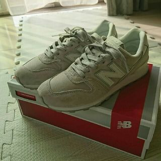 ニューバランス(New Balance)のニューバランスnew balance ライトグレー23.5cm(スニーカー)