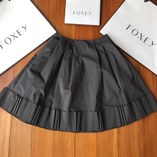 フォクシー(FOXEY)の♡極美品♡フォクシー リズミカルリボン(ひざ丈スカート)