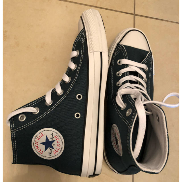 CONVERSE(コンバース)のコンバース ハイカット chucktaylor グリーン 24.5 レディースの靴/シューズ(スニーカー)の商品写真