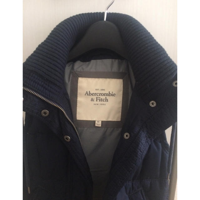 Abercrombie&Fitch(アバクロンビーアンドフィッチ)の最終値下げ アバクロ ダウンベスト レディースのジャケット/アウター(ダウンベスト)の商品写真